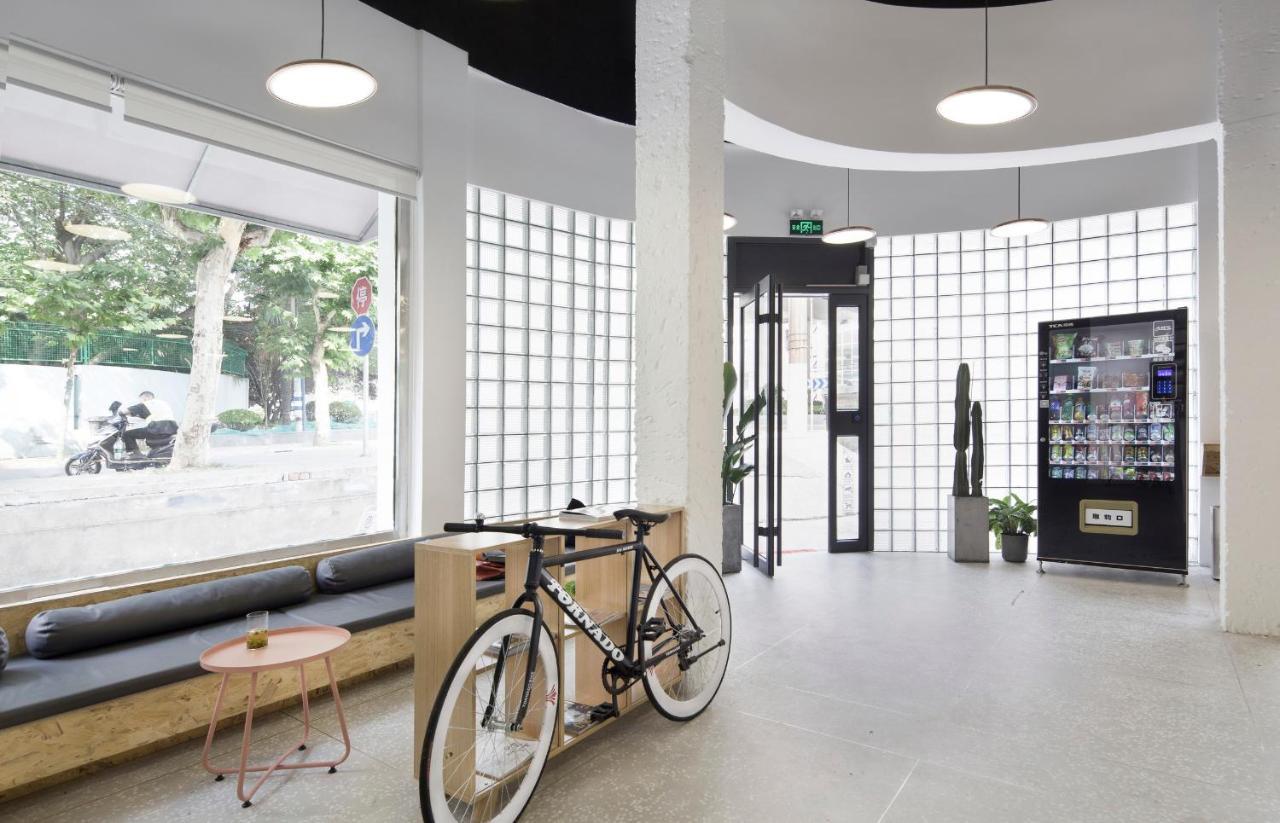 Weflow Hostel Shanghai Exterior photo